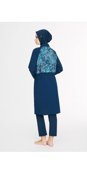 5090 Lacivert Vaha Göğüs Kısmı Desenli 5 parça Tesettür Mayo nurkonicgiyim